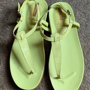 Sam Edelman Light Green Thong Sandals Naomi Gorgeous Sz 9 Women’s Lightweight